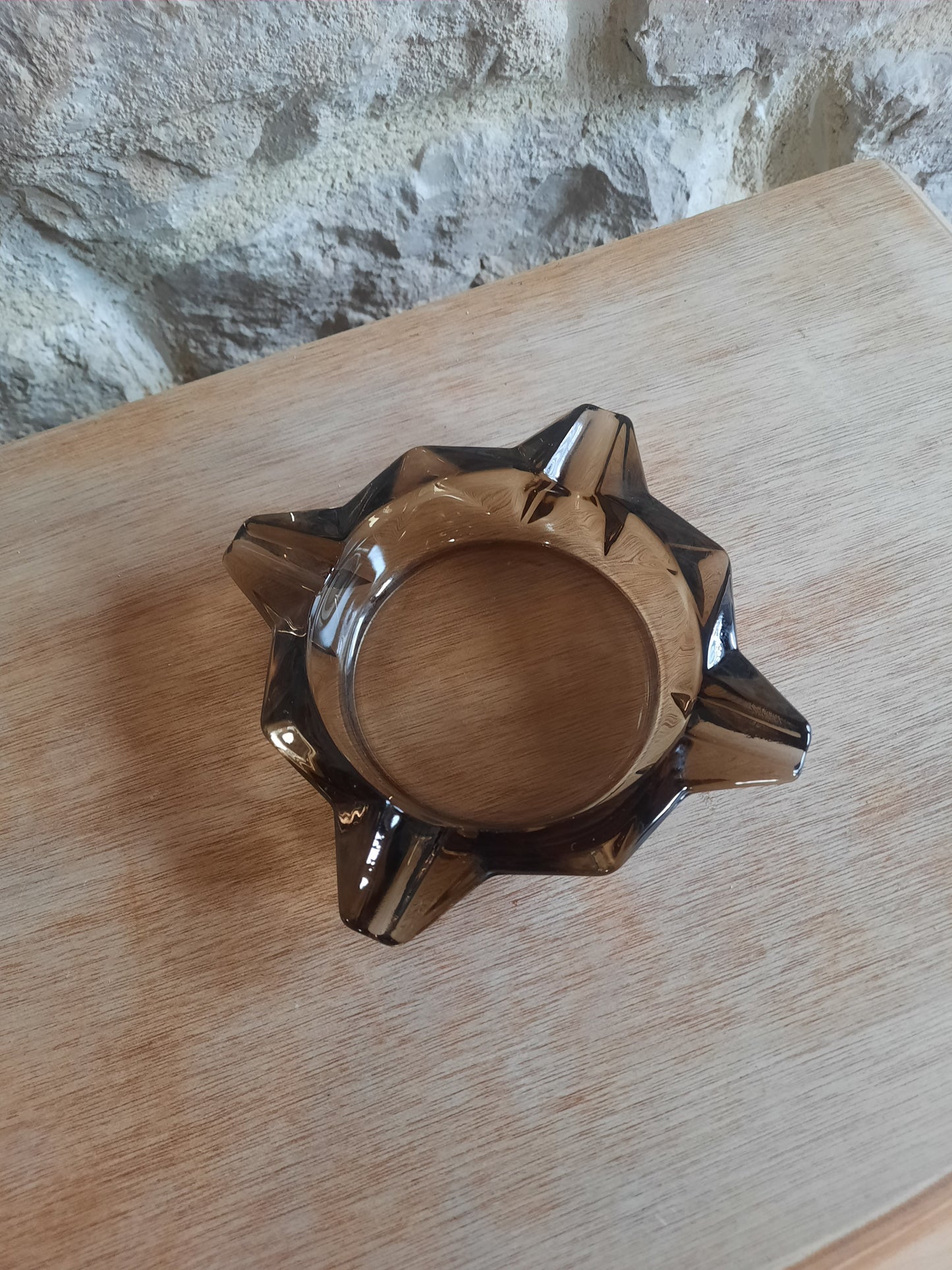 Cenicero/bolsillo vacío