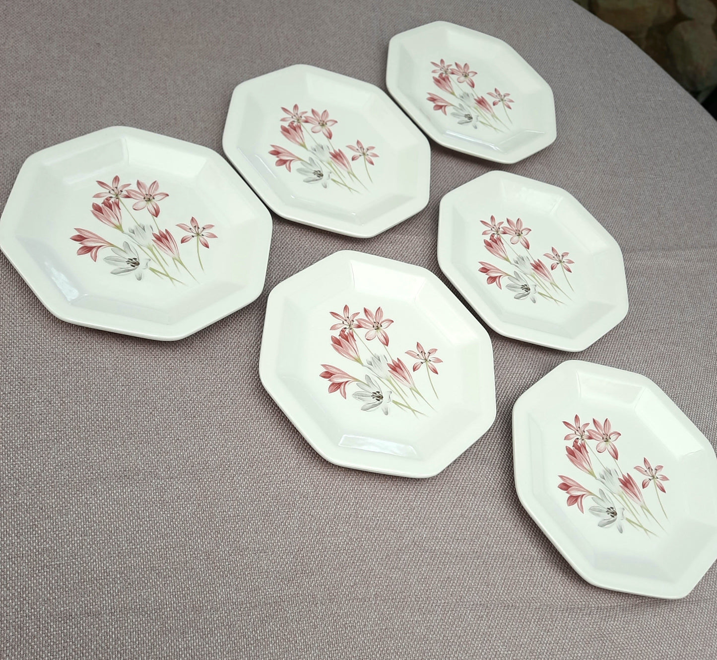 Assiettes à dessert fleurs
