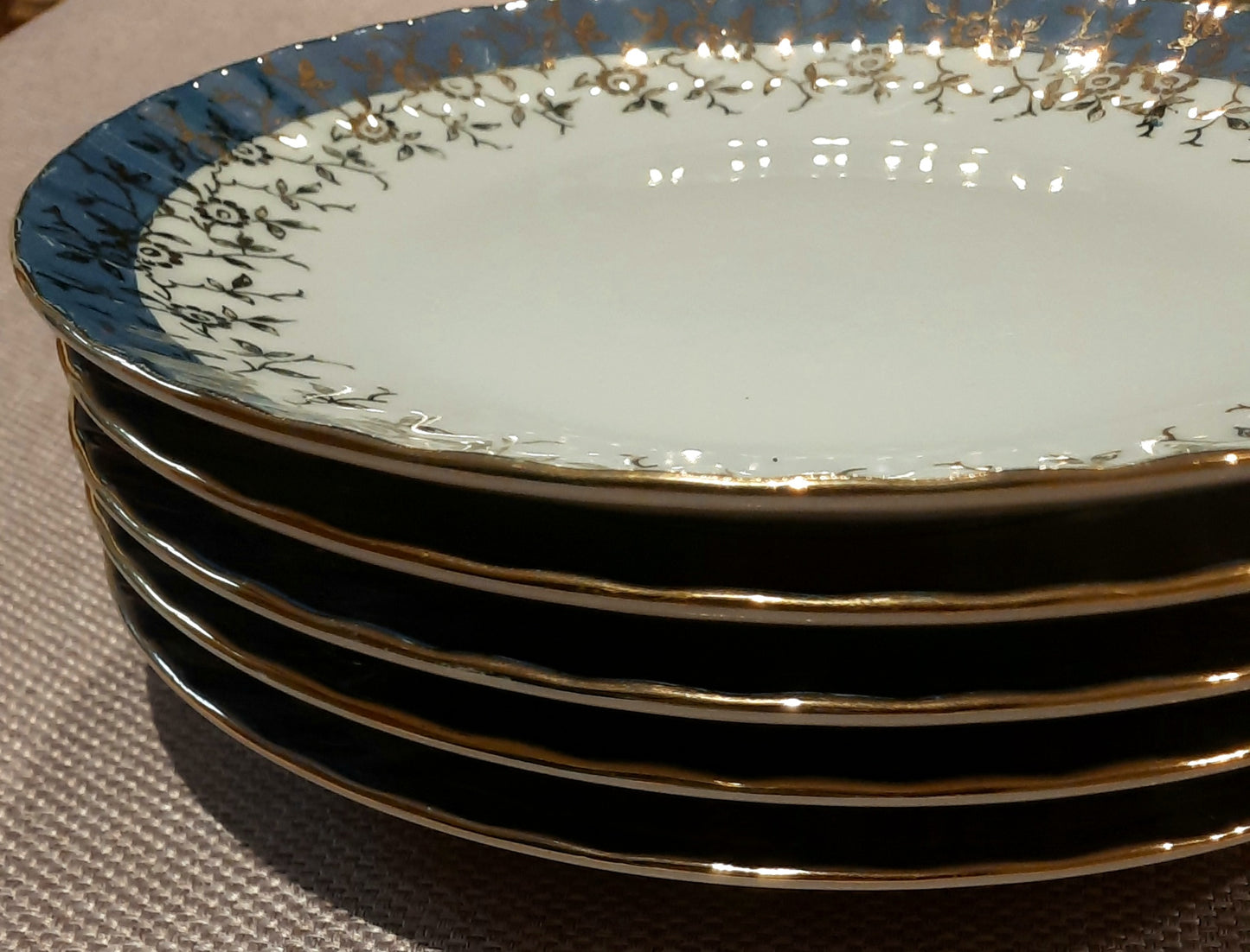 Platos Bavaria de 24 quilates