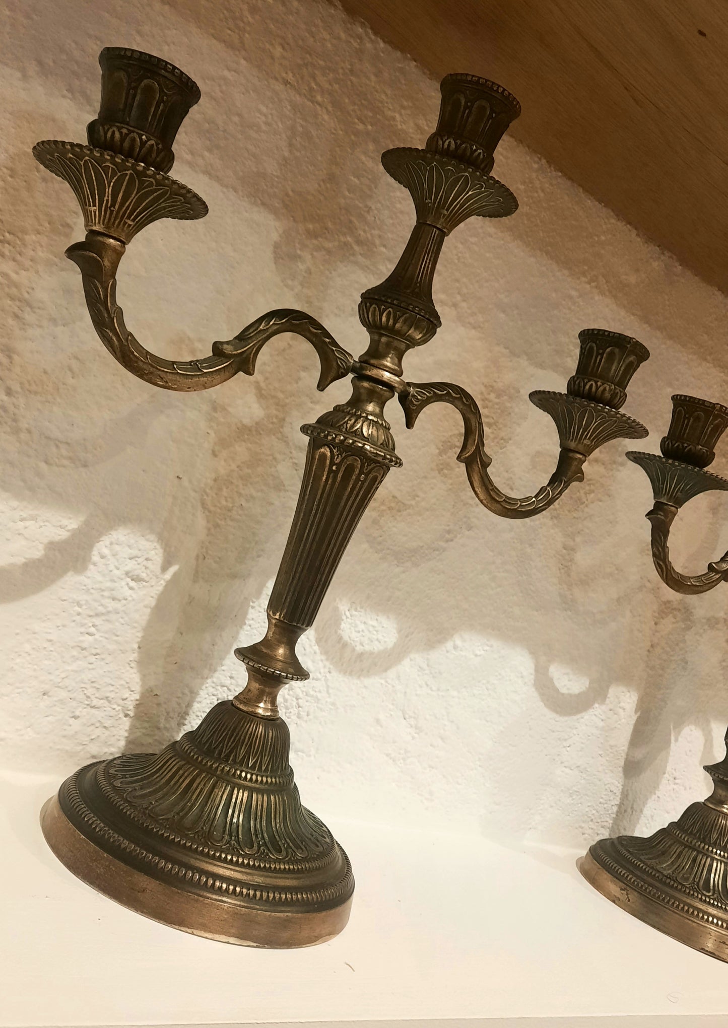 Paire de chandeliers métal doré