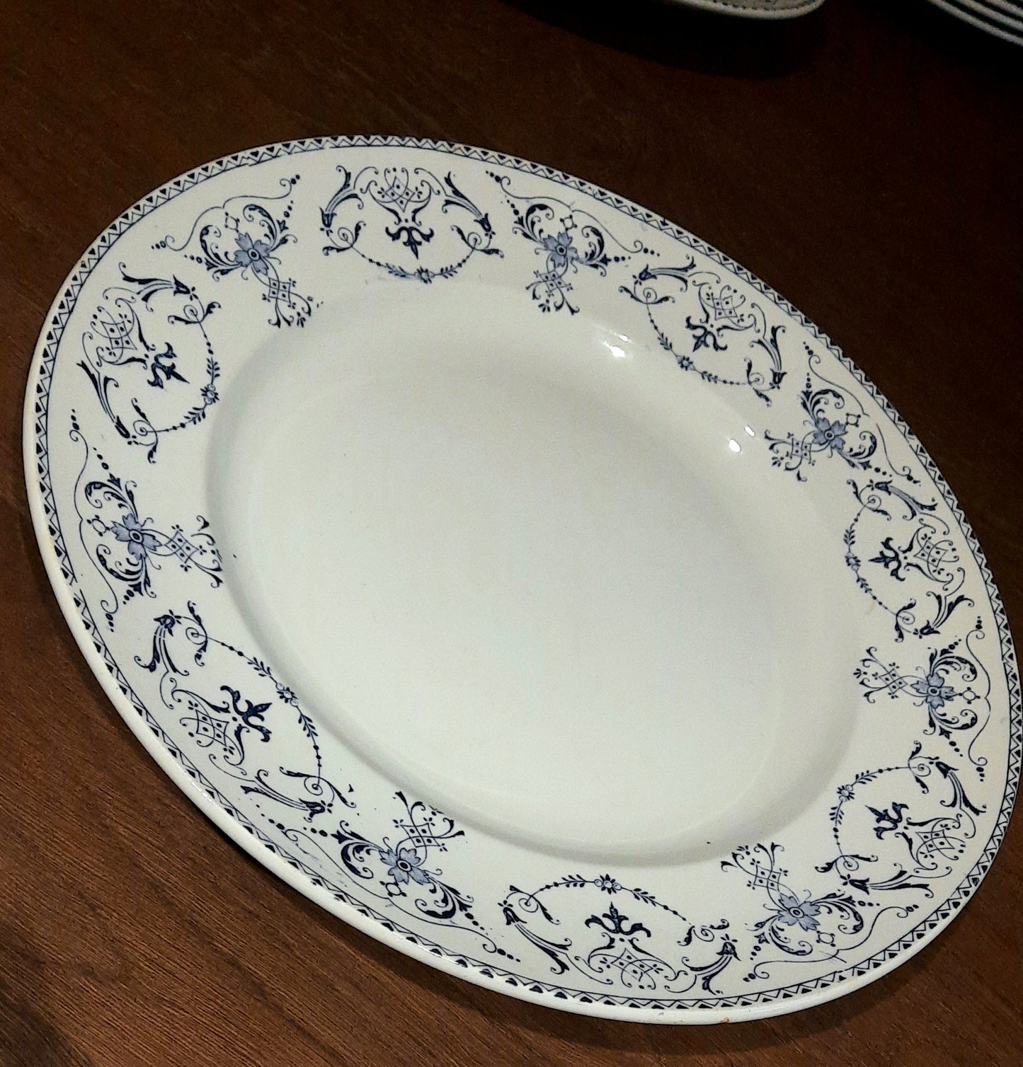 Grand plat rond