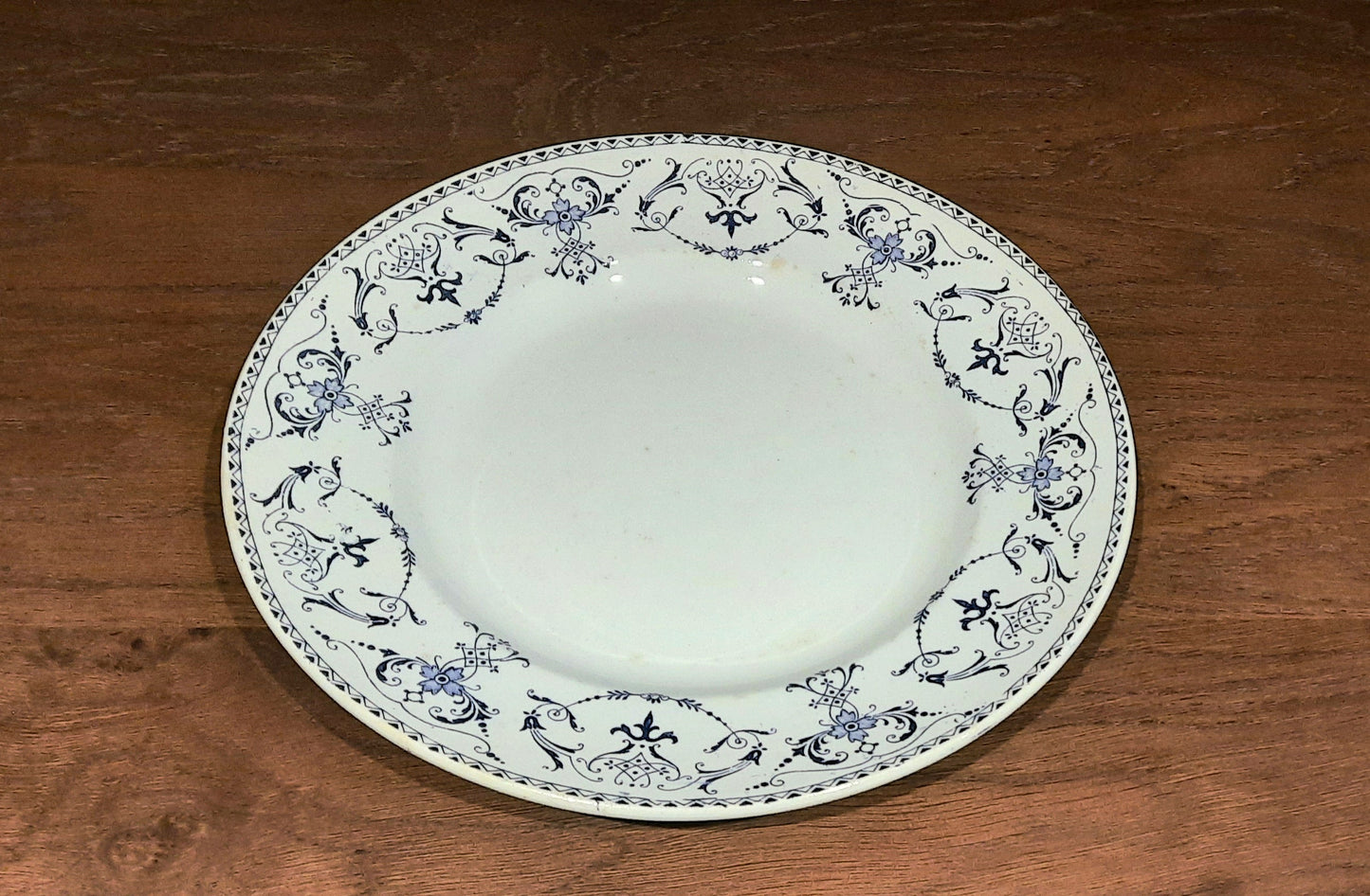 Petit plat rond Lunéville