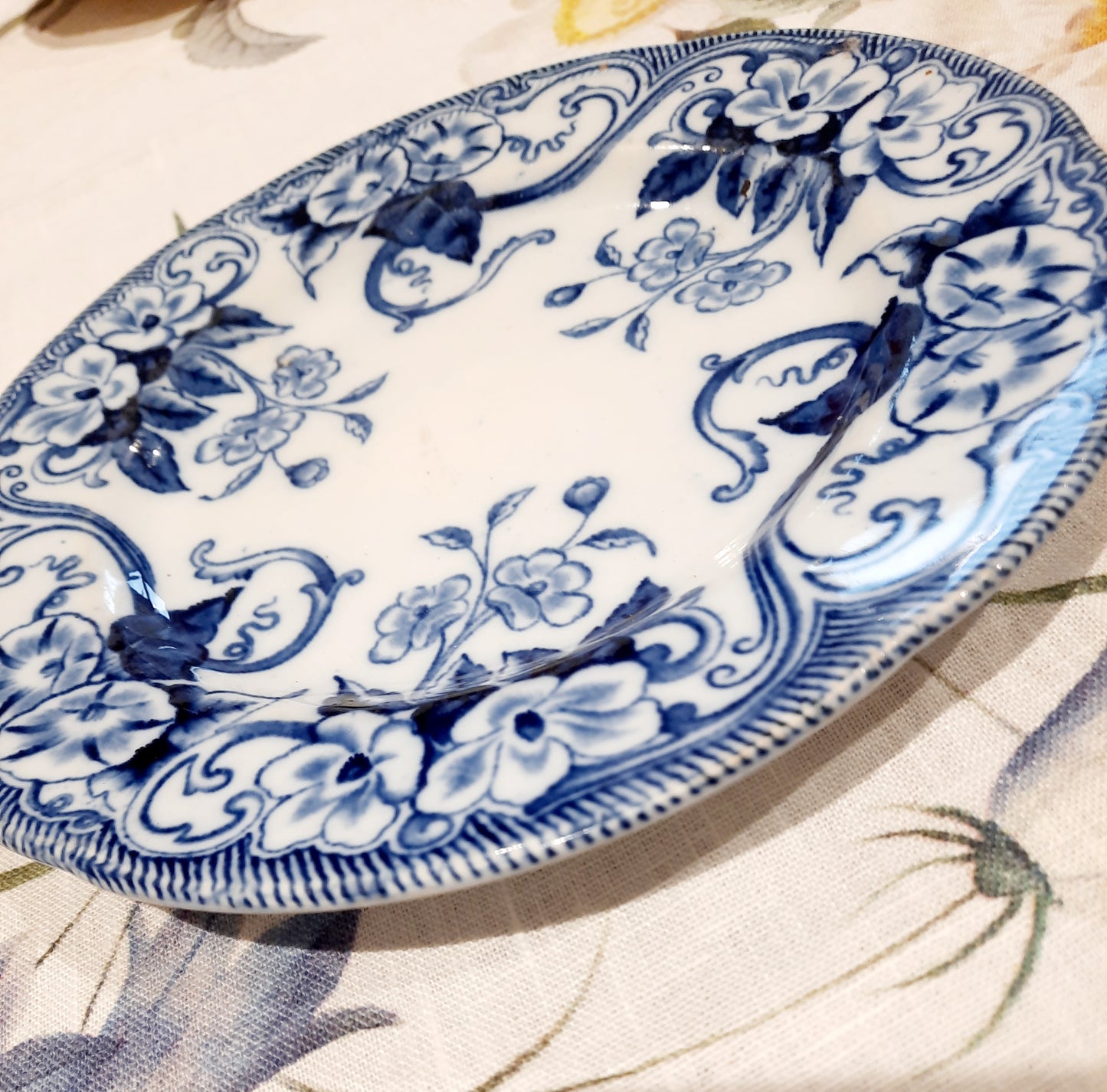 Plato de postre “Flora” – B&Cie Creil Montereau