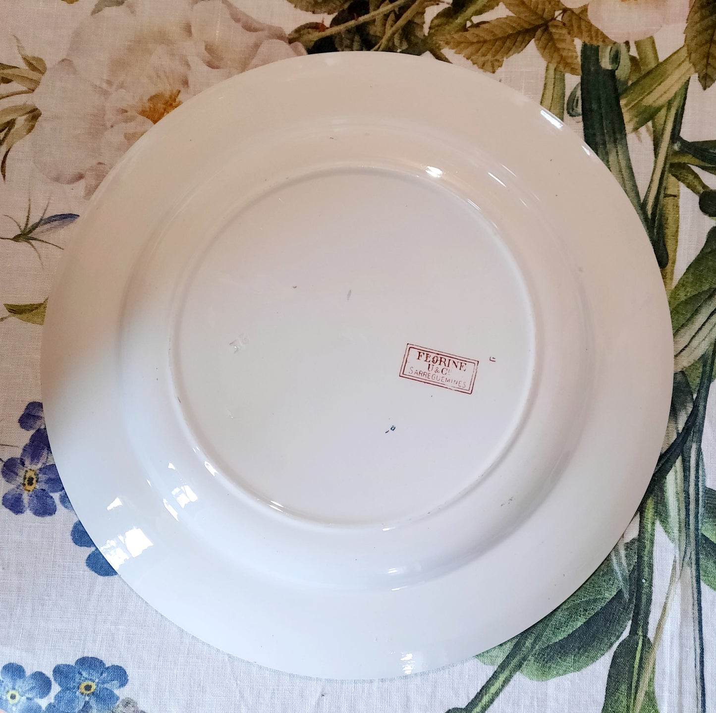 Plat rond Sarreguemines "Florine"