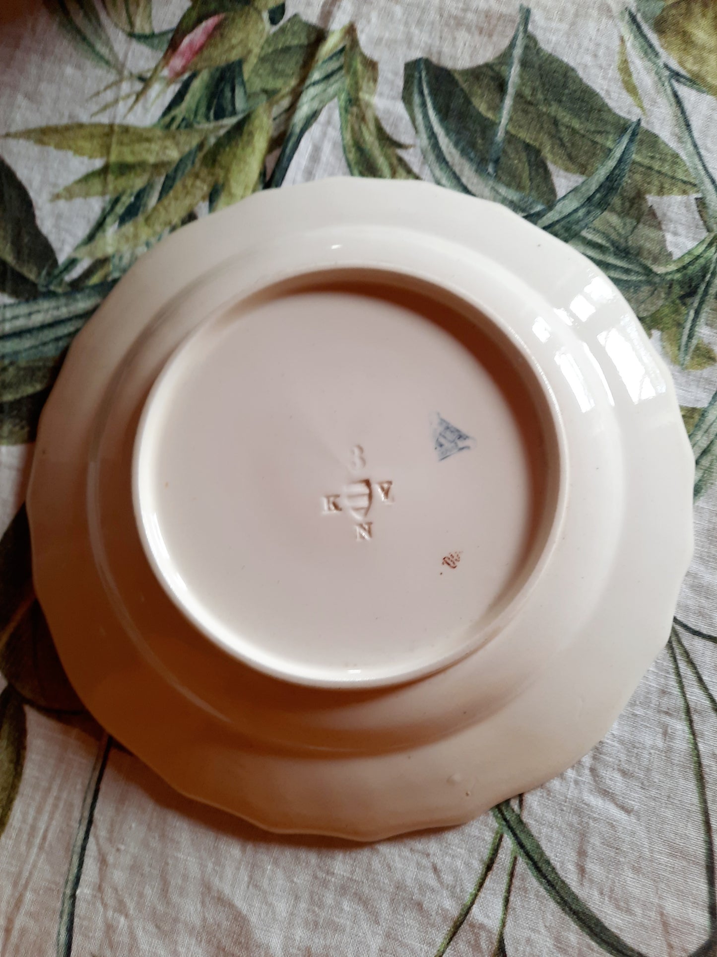 Lot de 6 assiettes plates – Manufacture Waechtersbach, XIXe siècle