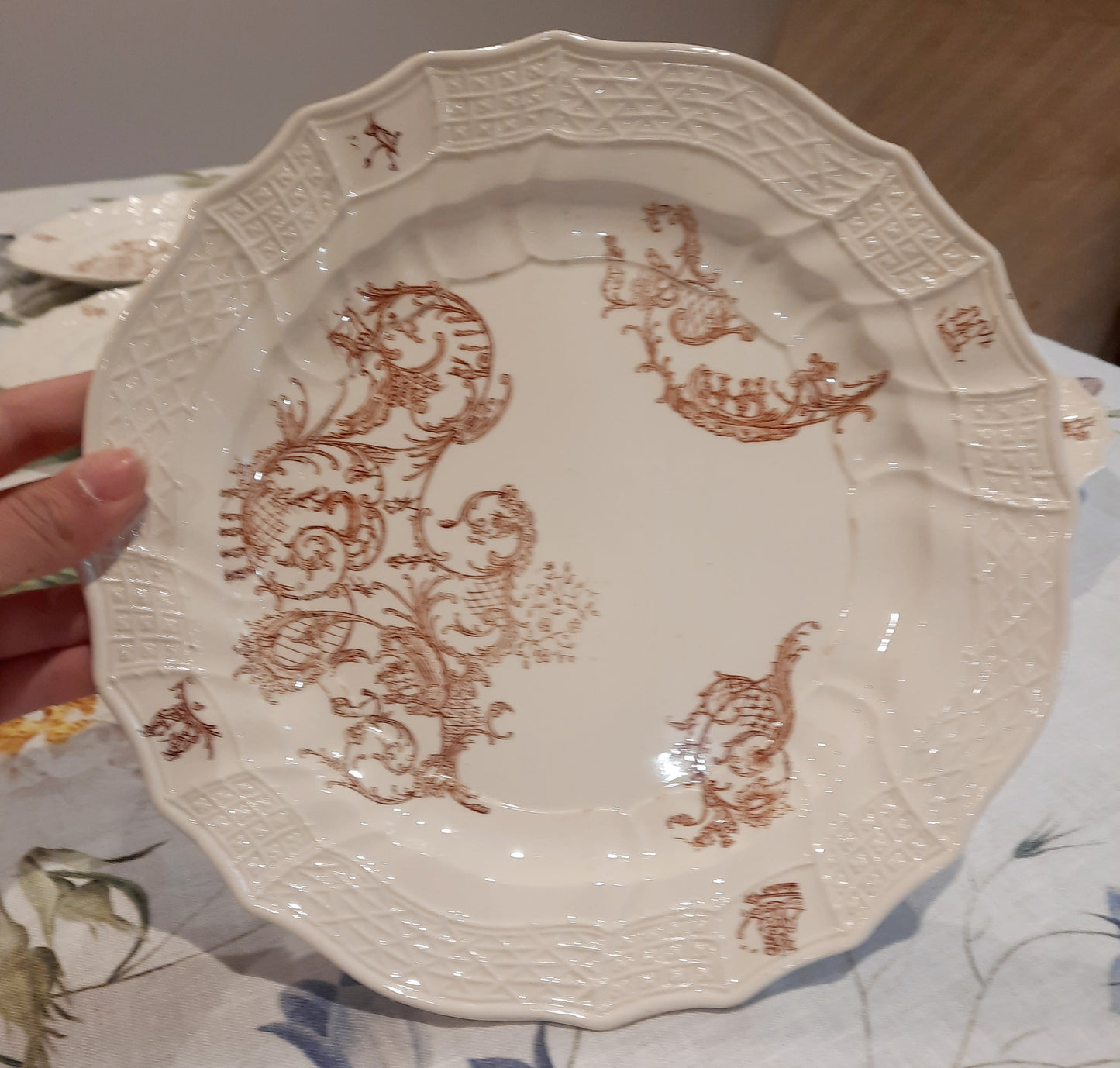Lot de 8 assiettes plates – Manufacture Waechtersbach, XIXe siècle