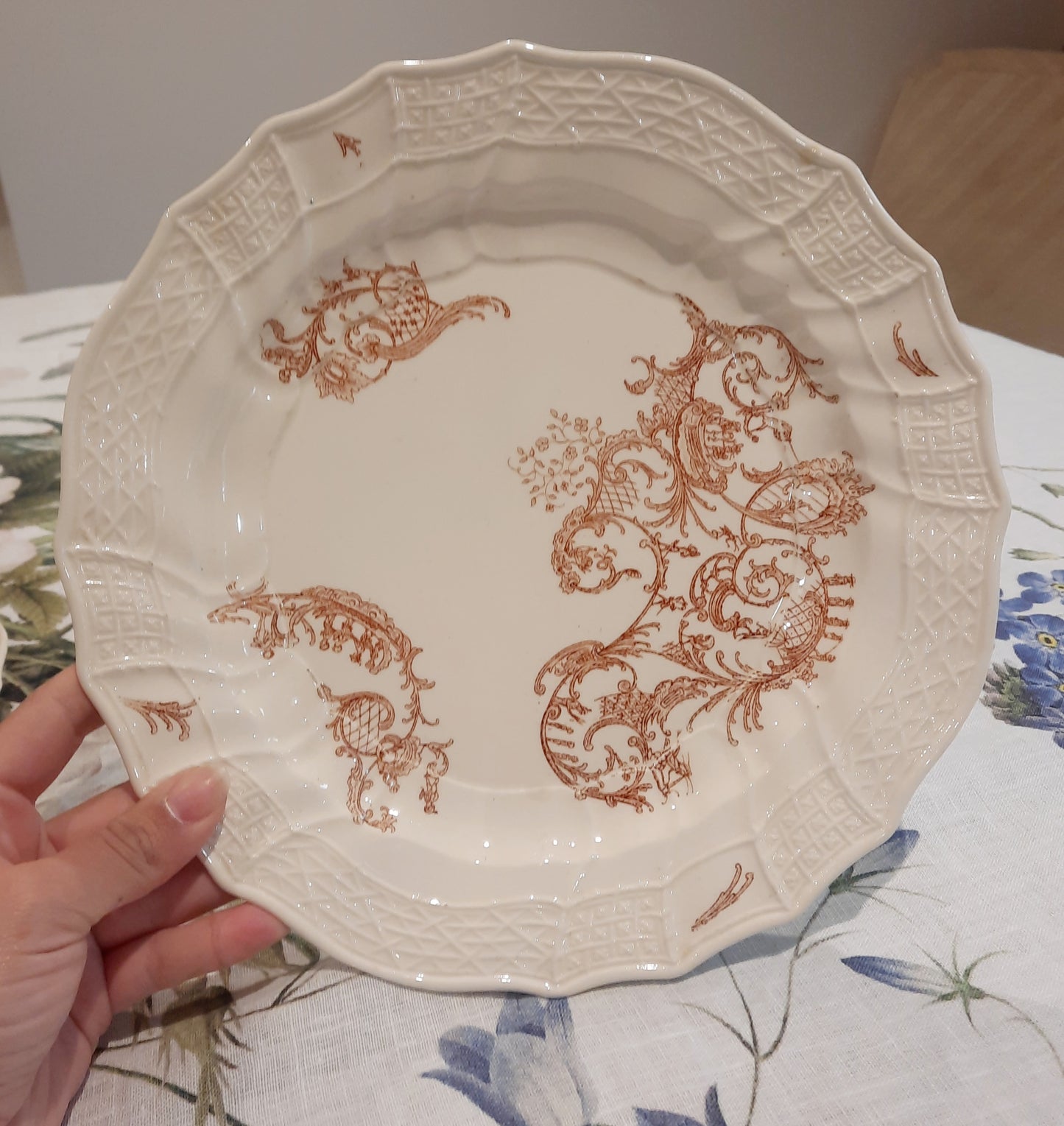 Lot de 8 assiettes plates – Manufacture Waechtersbach, XIXe siècle