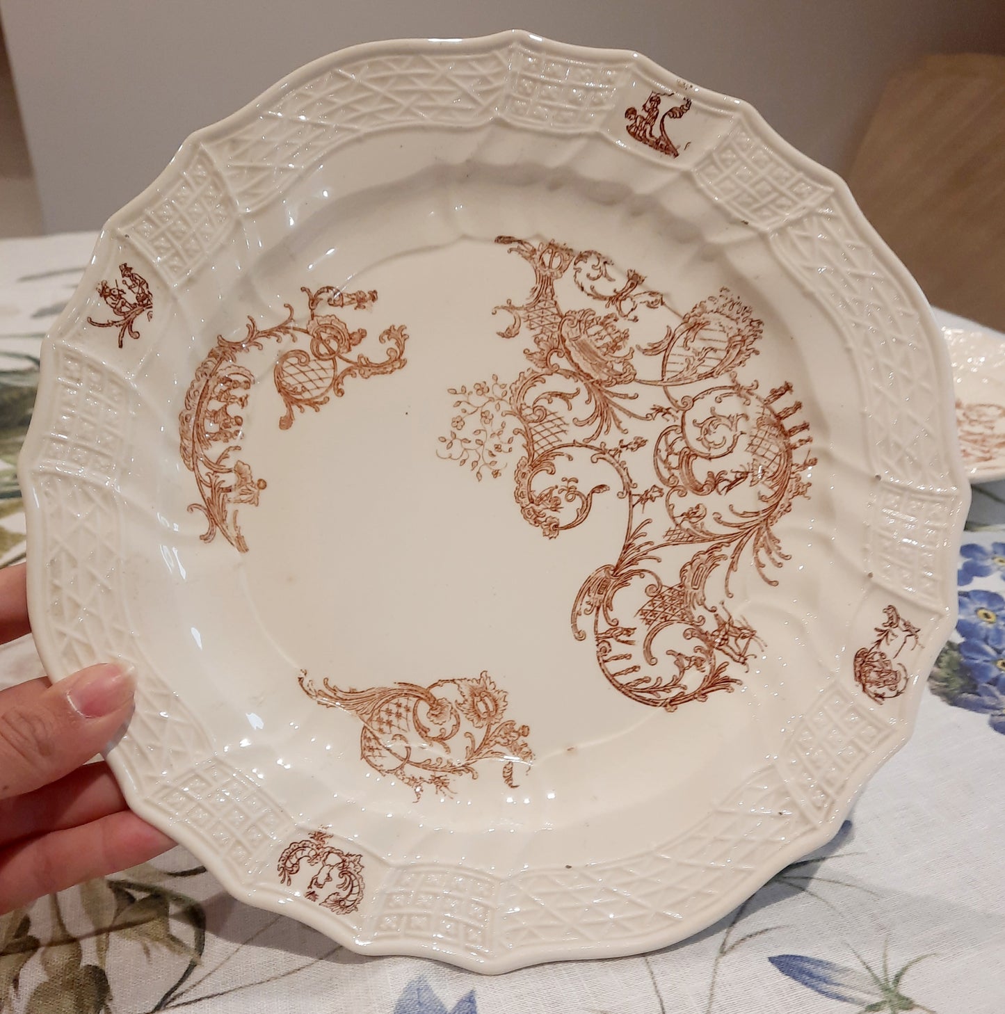 Lot de 6 assiettes plates Manufacture Waechtersbach, XIXe siècle