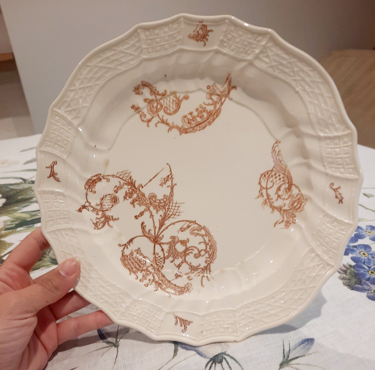 Lot de 6 assiettes plates Manufacture Waechtersbach, XIXe siècle