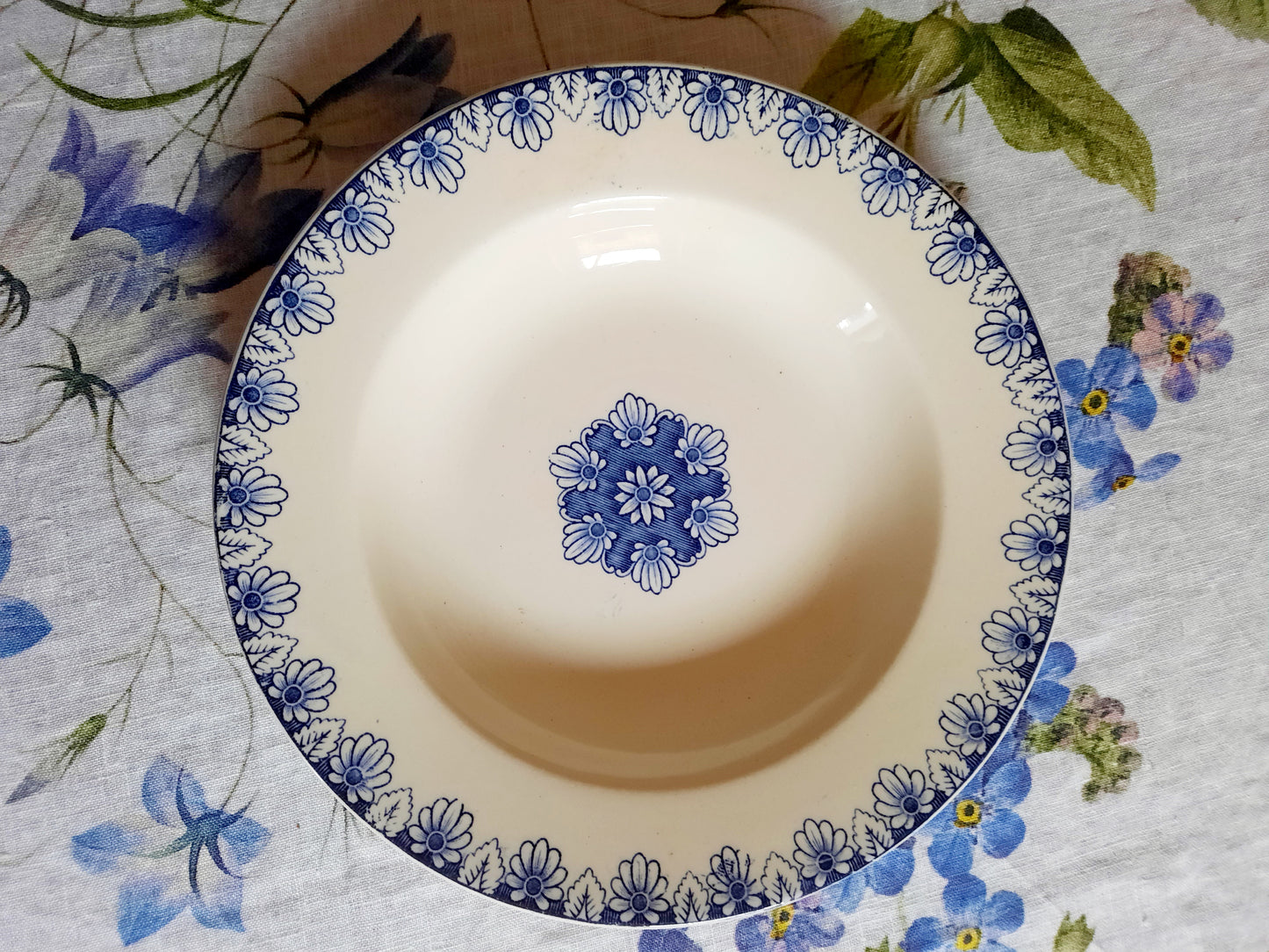 Lot de 6 assiettes creuses Lunéville K&G Rouen – XIXe siècle