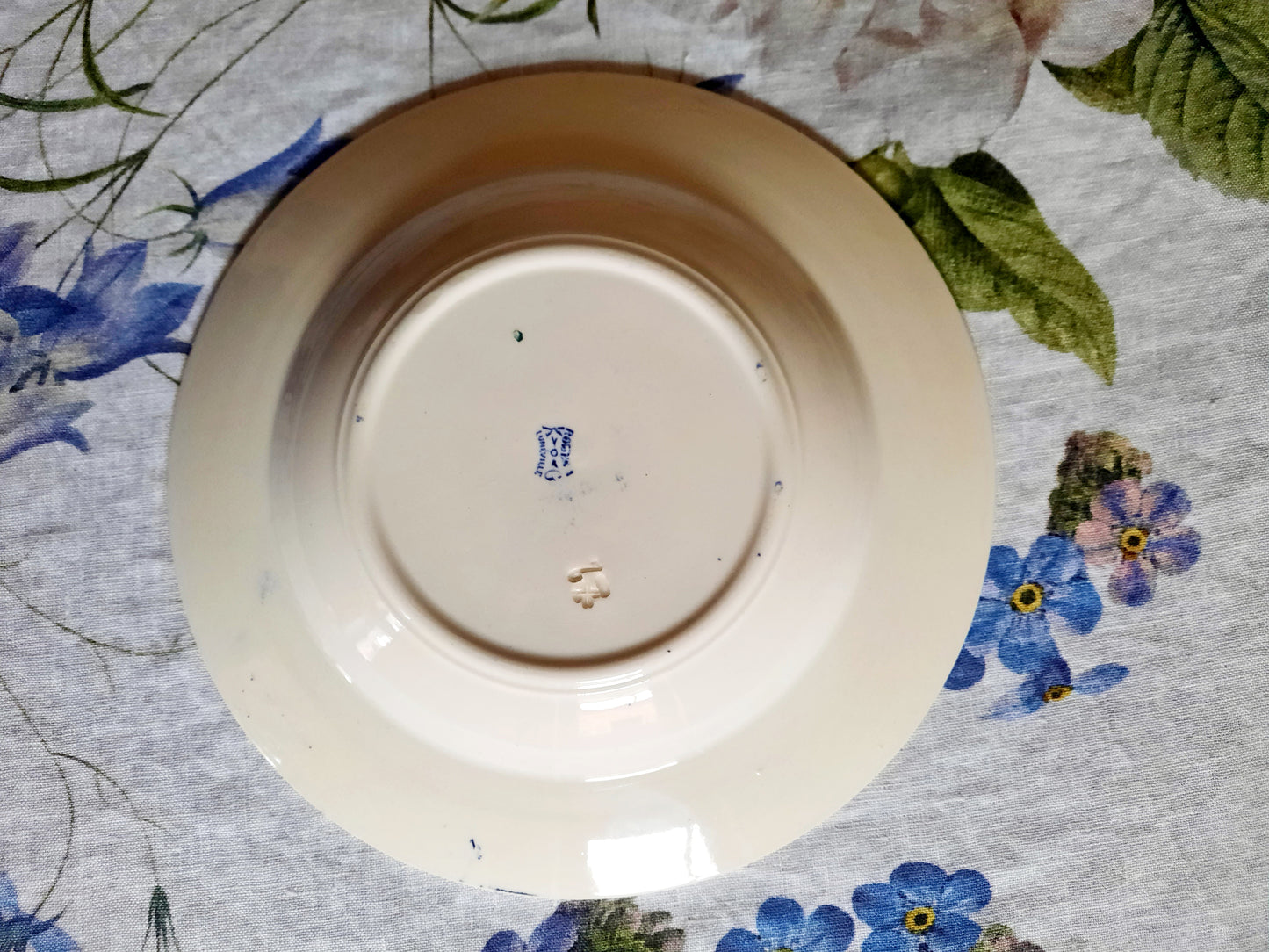 Lot de 4 assiettes creuses Lunéville K&G Rouen – XIXe siècle