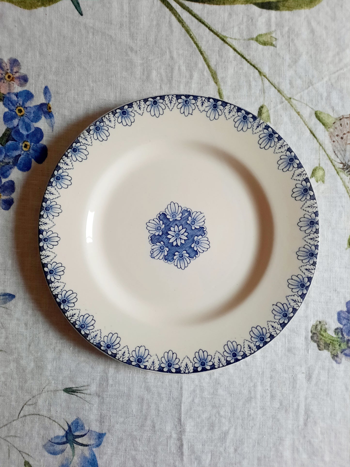 4 assiettes plates Lunéville K&G Rouen – XIXe siècle