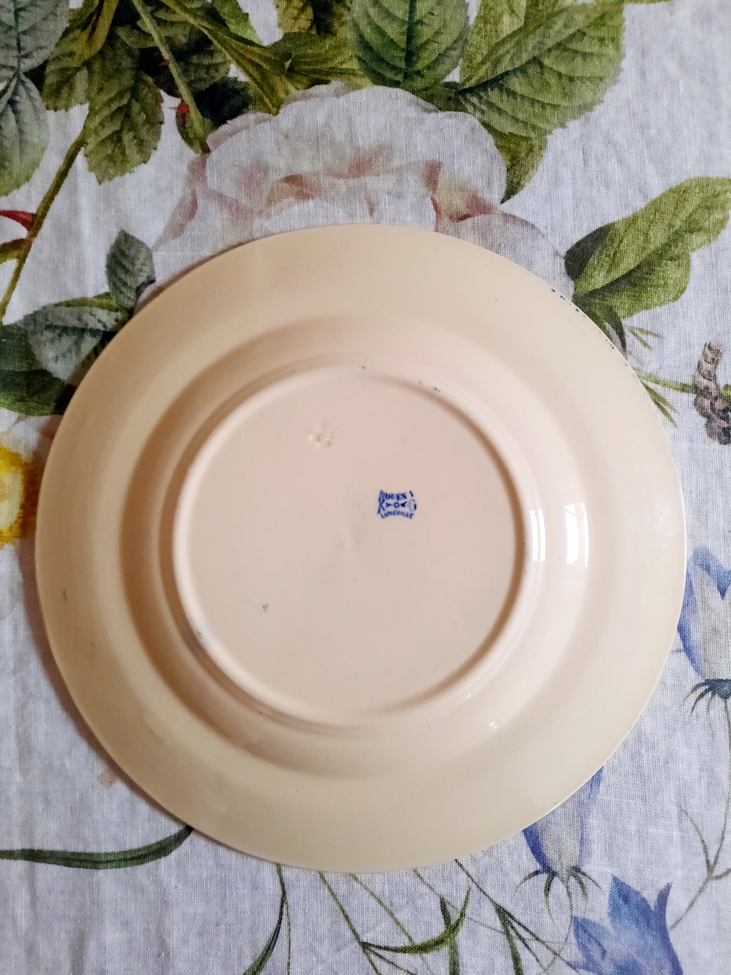 Élégance classique – Lot de 6 assiettes plates Lunéville K&G Rouen – XIXe siècle