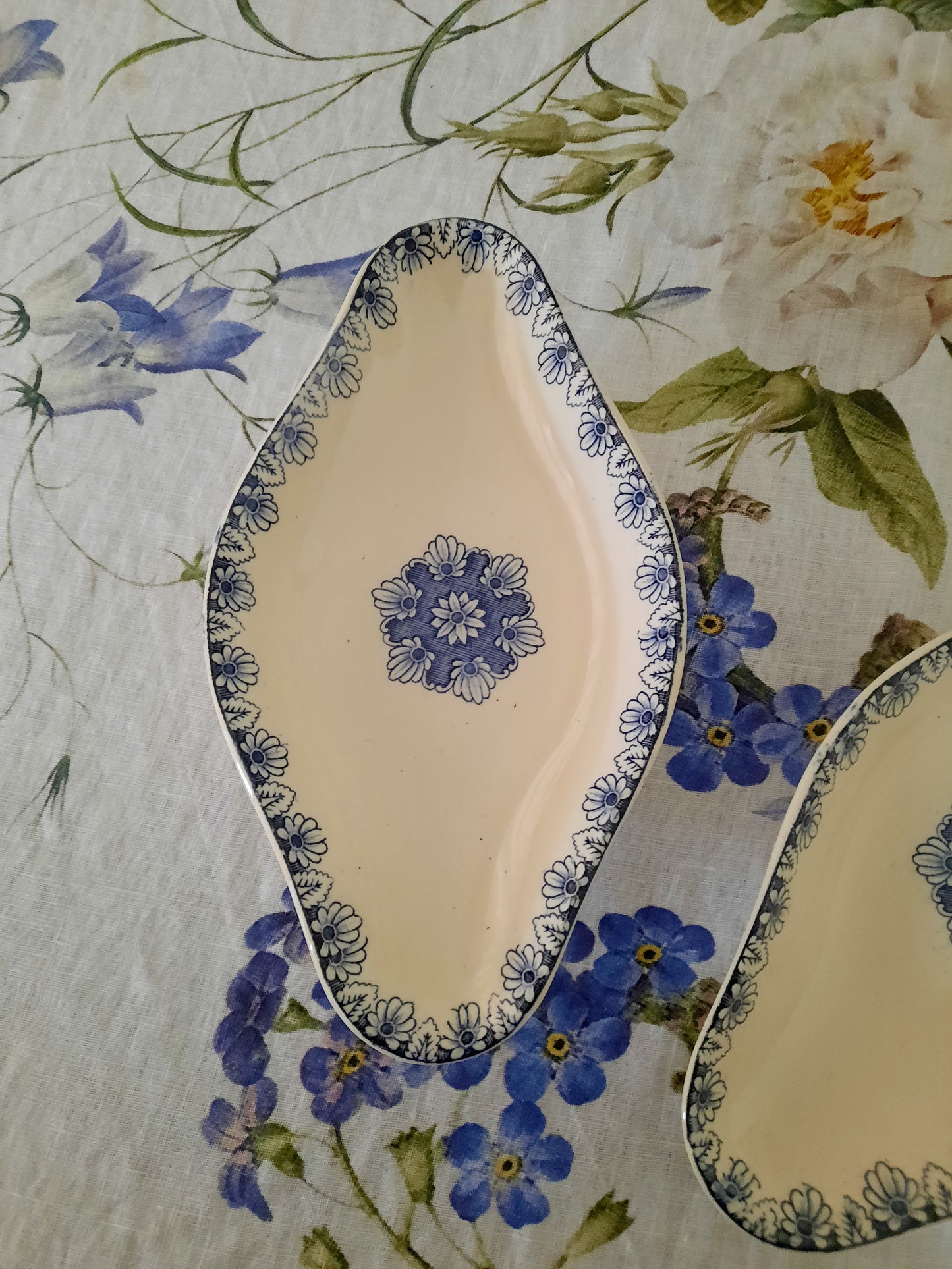 Lot de 2 raviers Lunéville K&G Rouen – XIXe siècle
