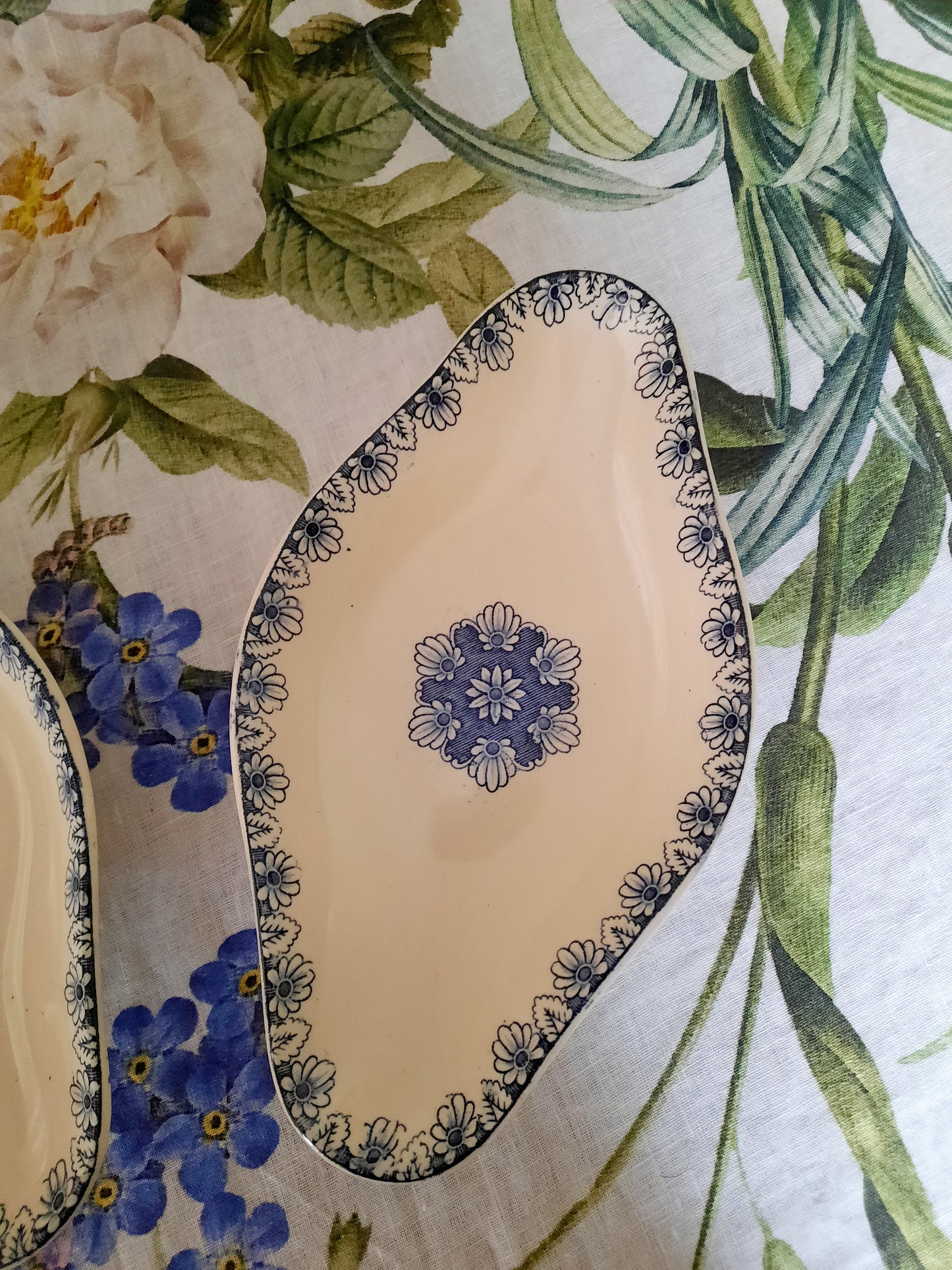 Lot de 2 raviers Lunéville K&G Rouen – XIXe siècle