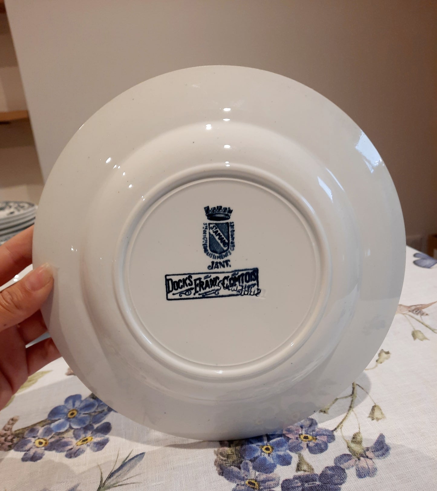 Lot de 8 assiettes creuses St Amand