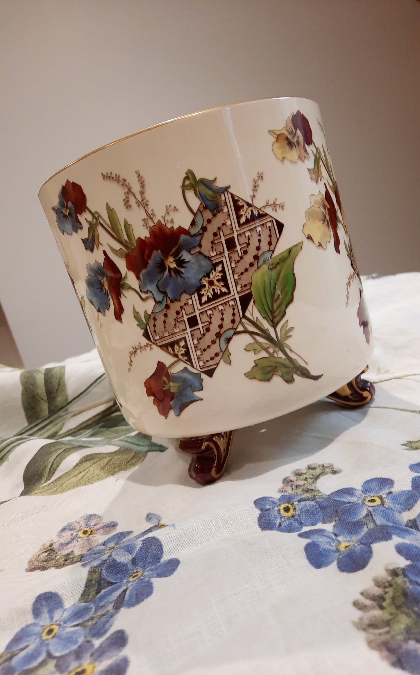 Rare cache-pot ancien Sarreguemines
