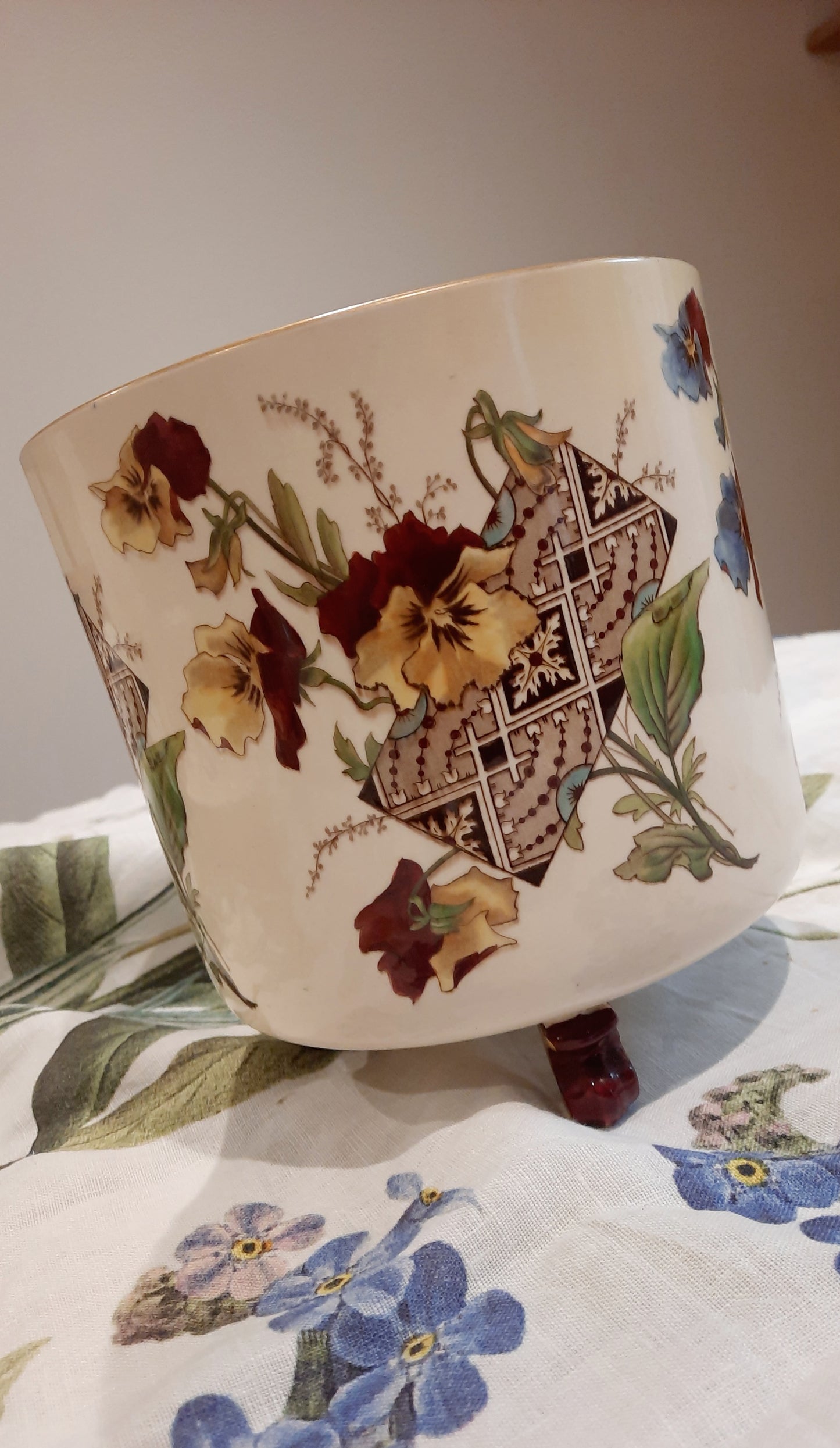 Rare cache-pot ancien Sarreguemines