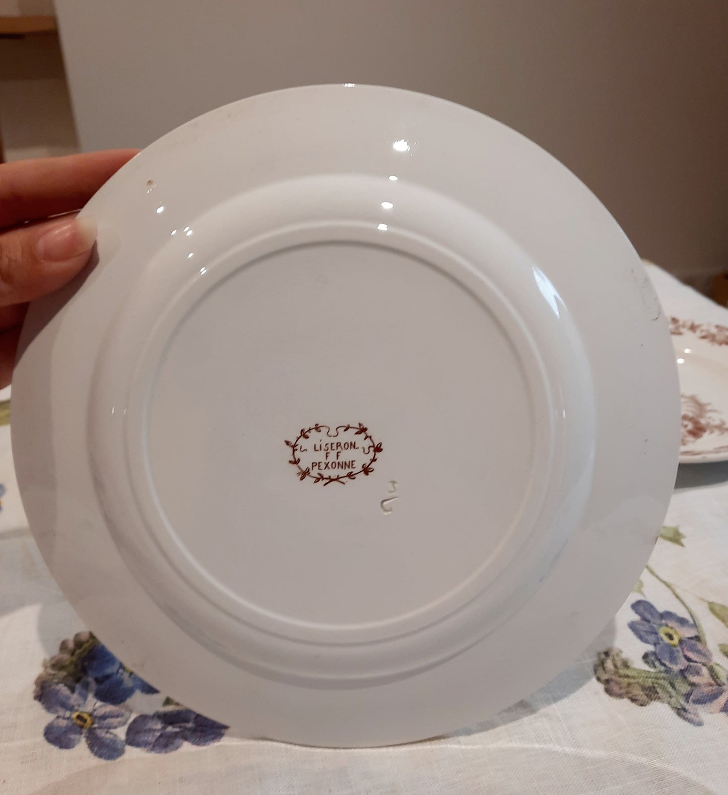 Lot de 4 assiettes à dessert (2)