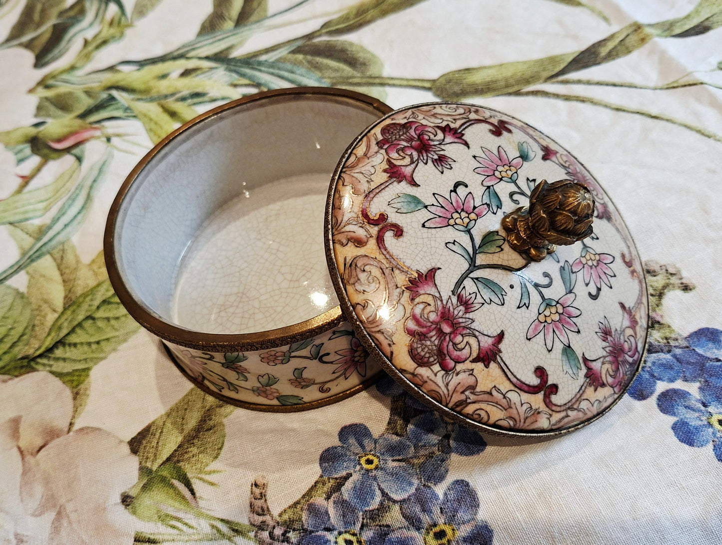 Boîte de Rangement en Porcelaine