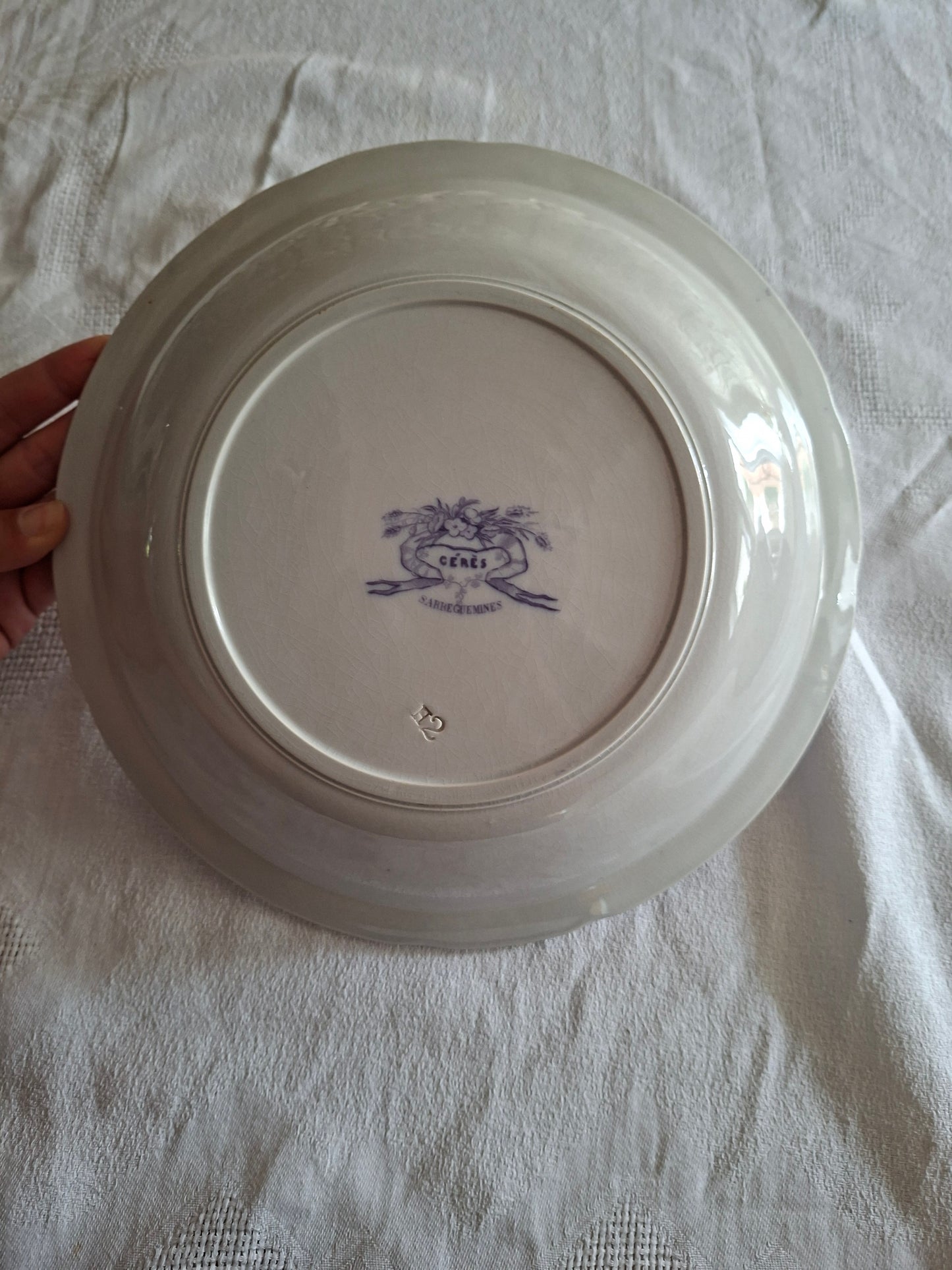 Plat creux n°1 en faïence de Sarreguemines – Modèle Cérès