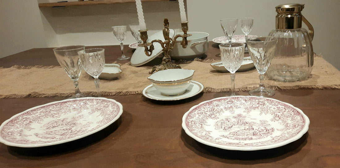 Élégance intemporelle : l’art de la table entre vintage et brocante chic