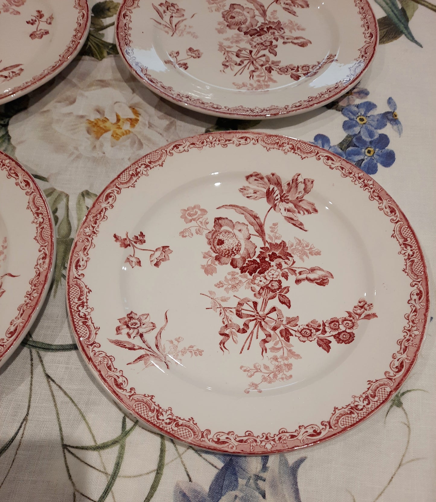 Conjunto de 6 Pratos Rasos – Sarreguemines Fontanges – Decoração Vermelha