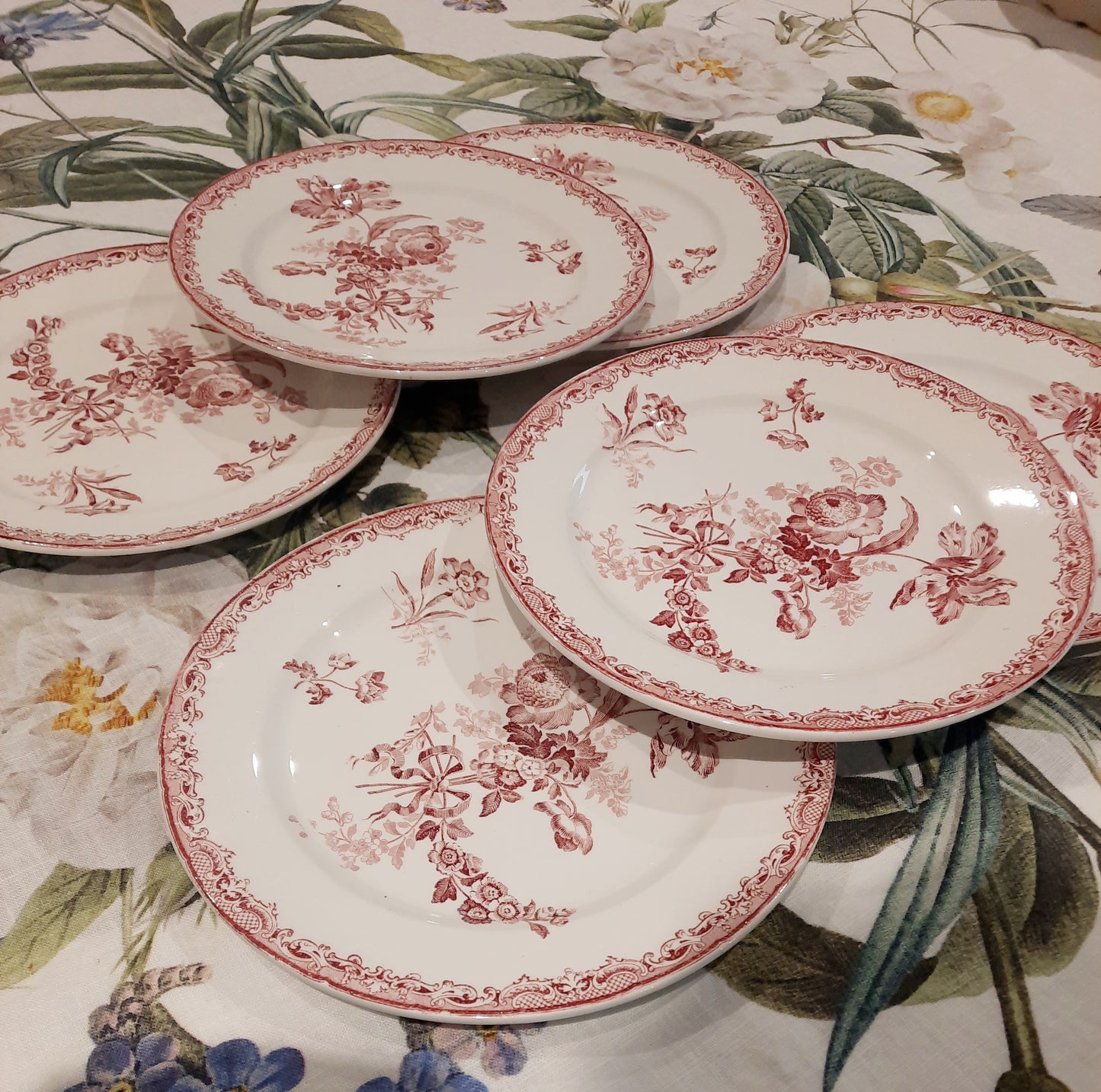 Conjunto de 6 Pratos Rasos – Sarreguemines Fontanges – Decoração Vermelha