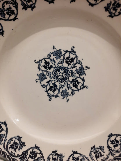 Assiette Plate "Brienne" en Terre de Fer – HB&Cie