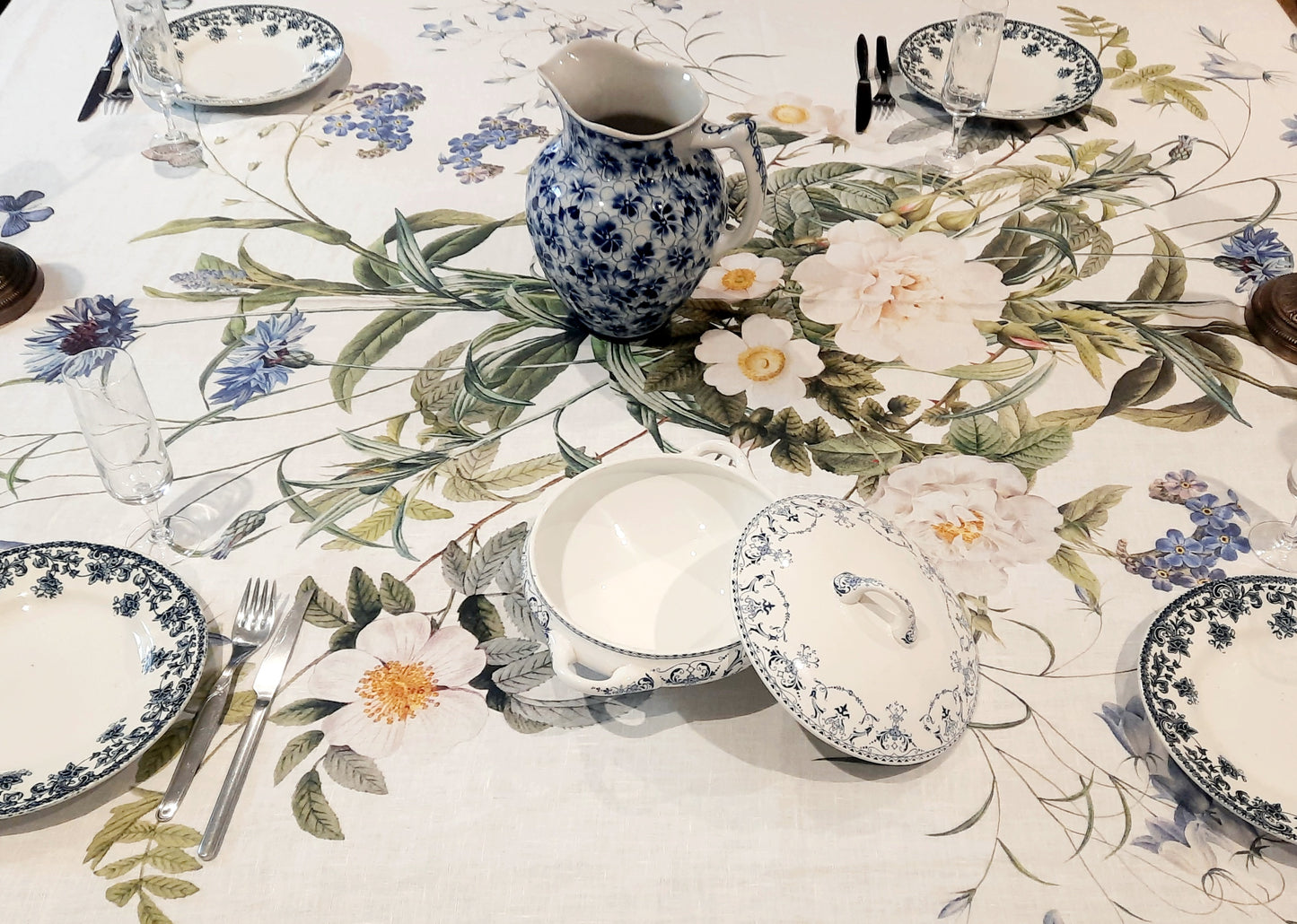 Nappe en  Lin –  Jardin bleu