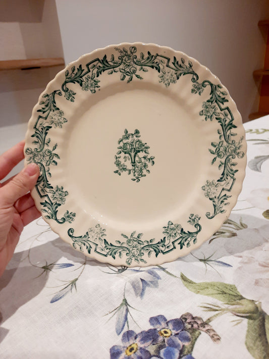 Assiette Plate "Louis XVI" – Longchamp Terre de Fer