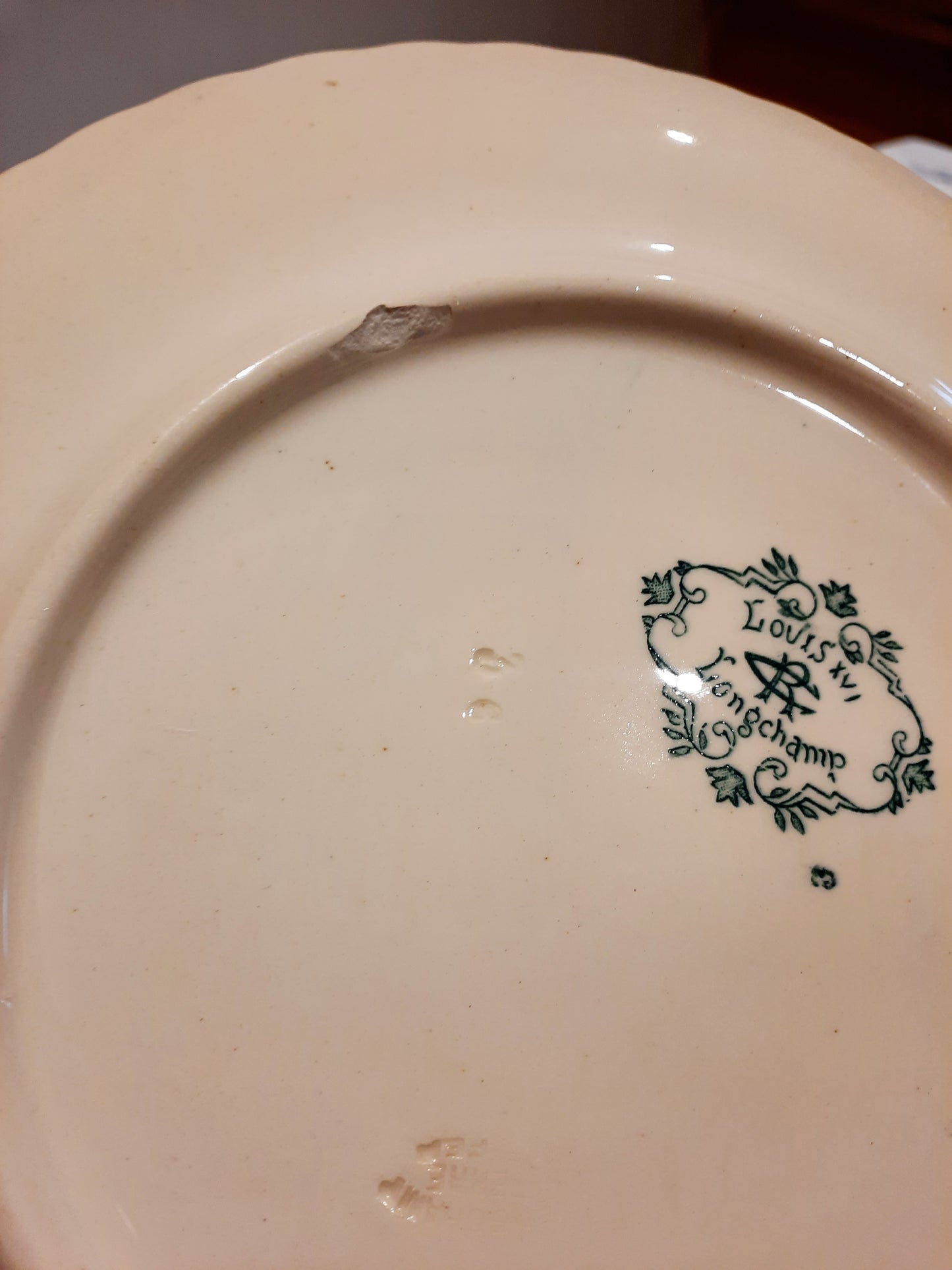 Plato llano "Luis XVI" – Longchamp Terre de Fer