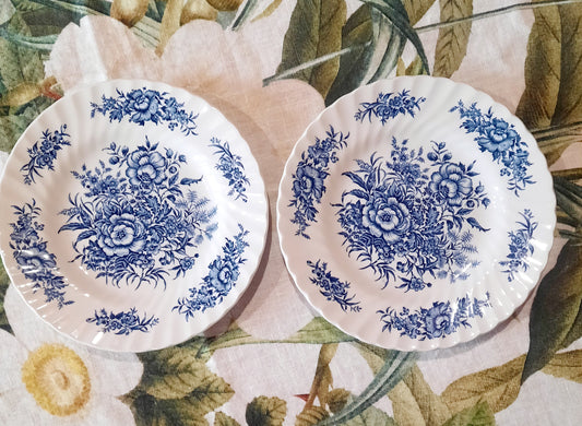 2 pratos de sobremesa Beacon Hill Hostess