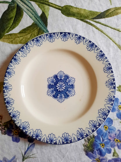 Lot de 4 assiettes à dessert Lunéville K&G Rouen – XIXe siècle