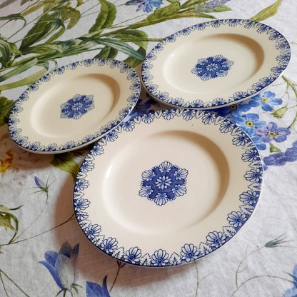 Pièces authentiques – Lot de 3 assiettes à dessert Lunéville K&G Rouen – XIXe siècle