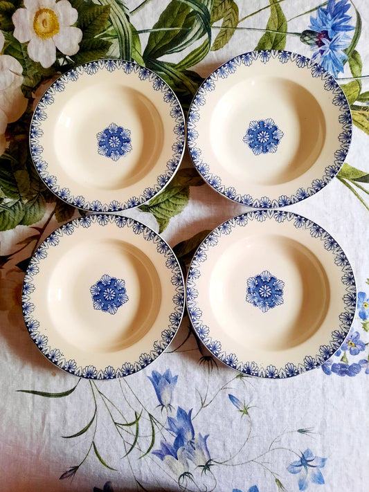 Lot de 4 assiettes creuses Lunéville K&G Rouen – XIXe siècle