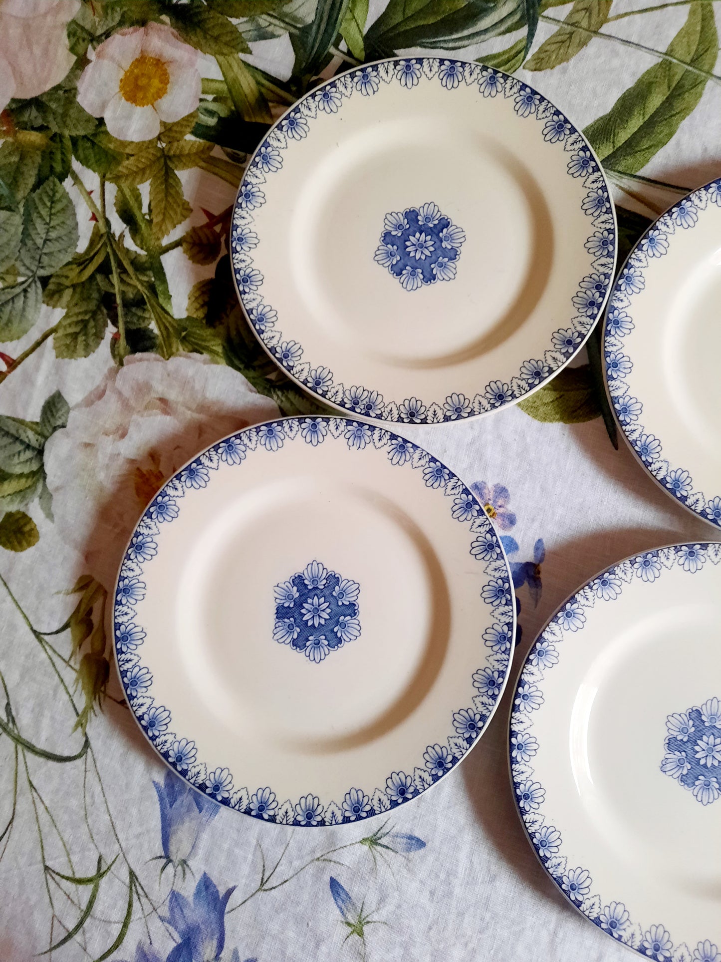 4 assiettes plates Lunéville K&G Rouen – XIXe siècle