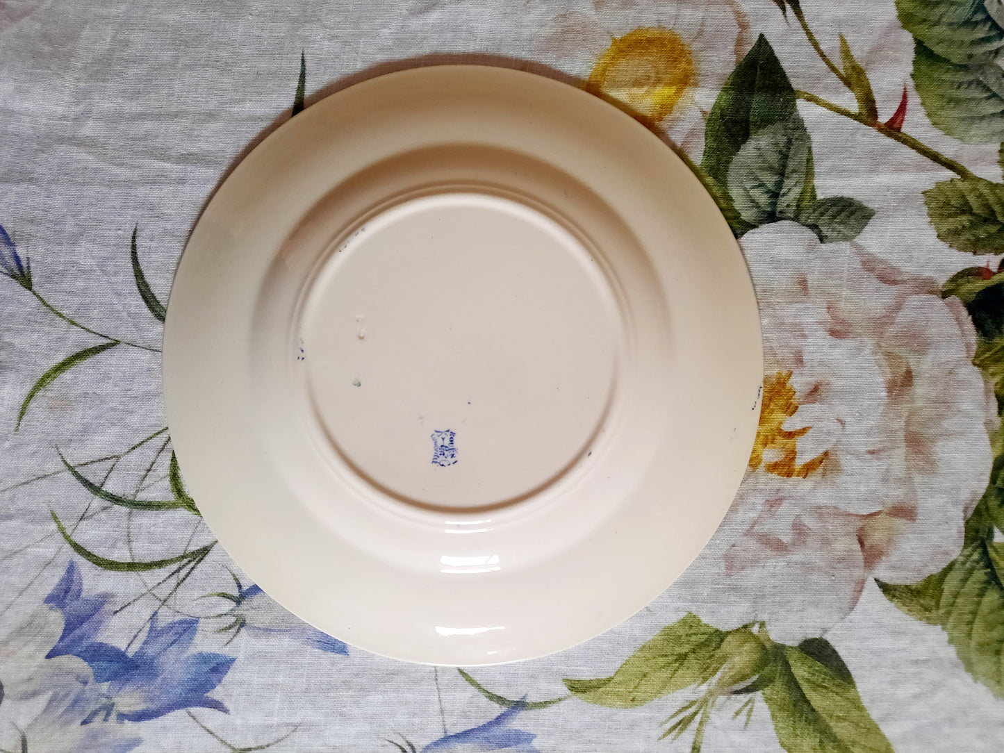 Élégance classique – Lot de 6 assiettes plates Lunéville K&G Rouen – XIXe siècle