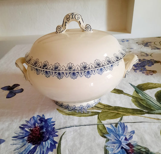 Soupière Lunéville K&G Rouen – XIXe siècle