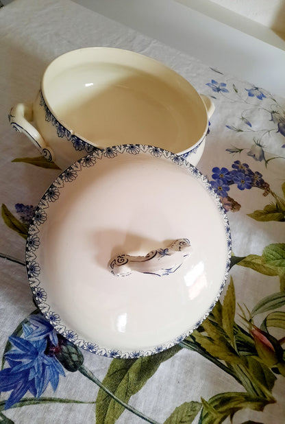 Soupière Lunéville K&G Rouen – XIXe siècle