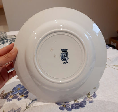 Lot de 8 assiettes creuses St Amand