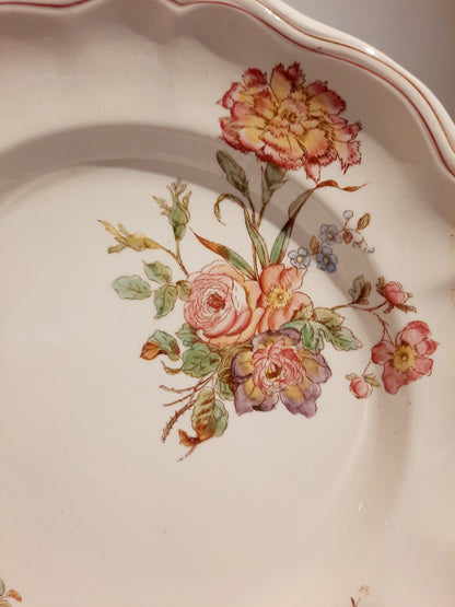 6 assiettes plates Longchamp