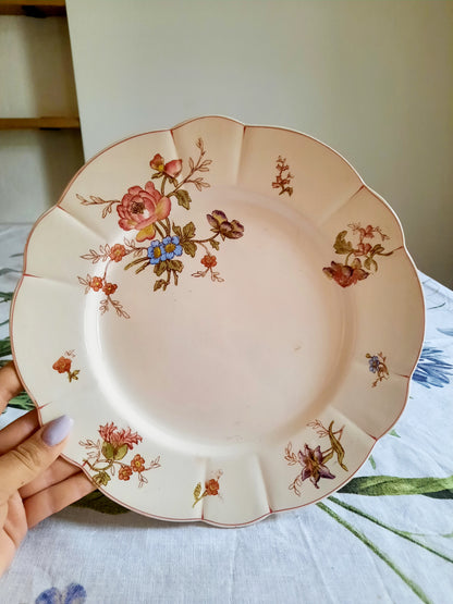 Assiette plate Longchamp