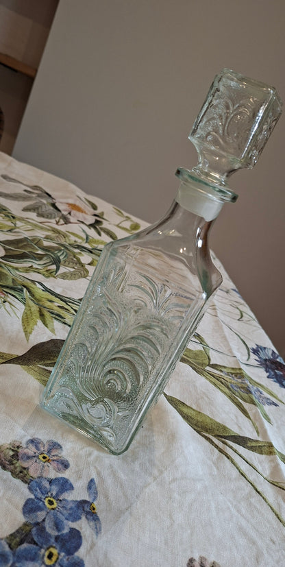 Carafe avec Relief