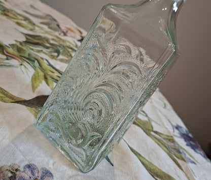Carafe avec Relief