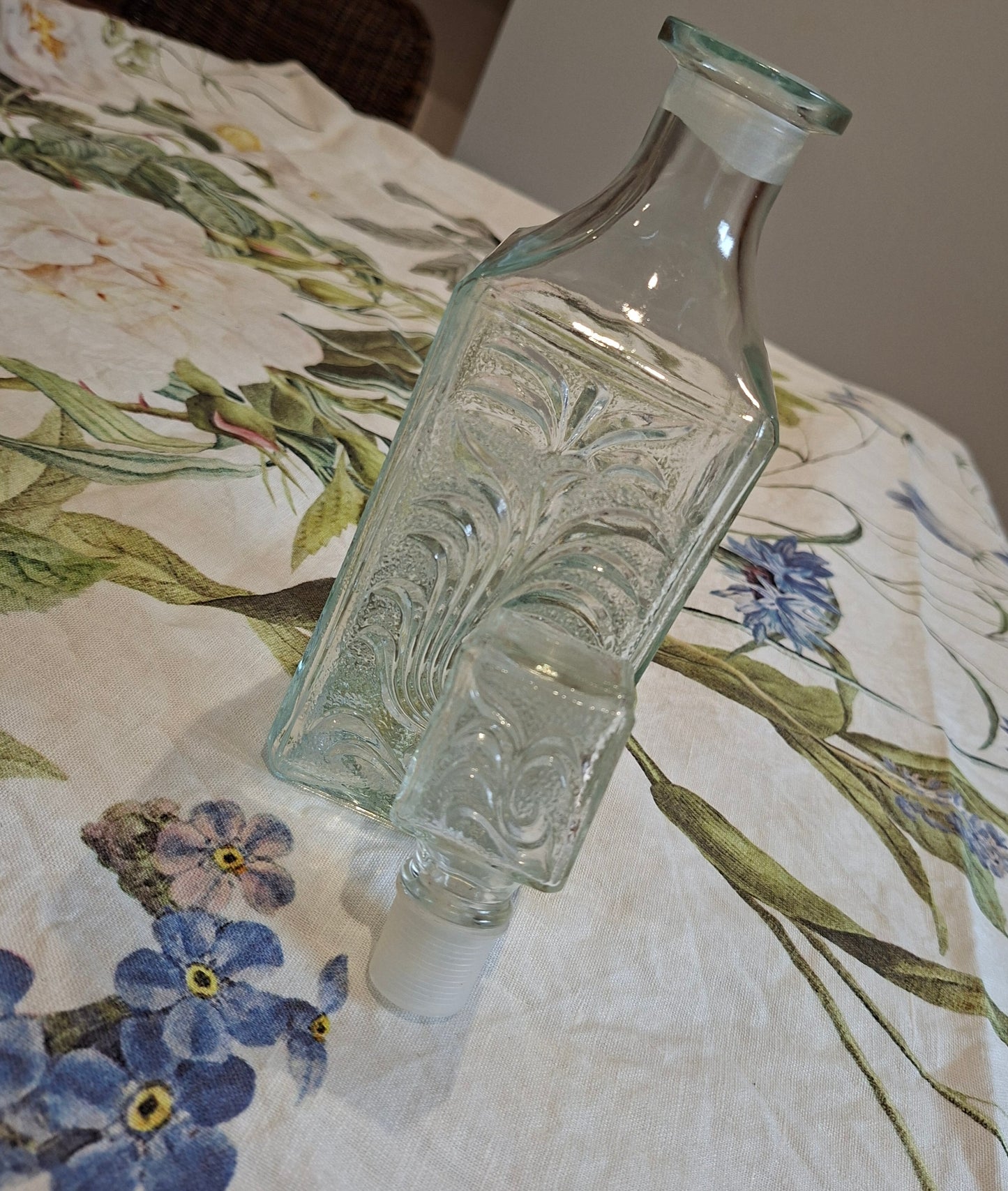 Carafe avec Relief