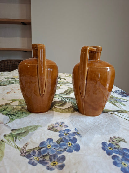 Paire de Pichets Décoratifs