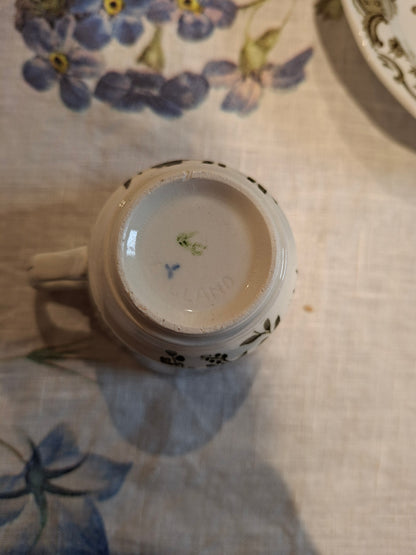 Tasses avec soucoupes – Ridgway of Staffordshire, modèle Windsor