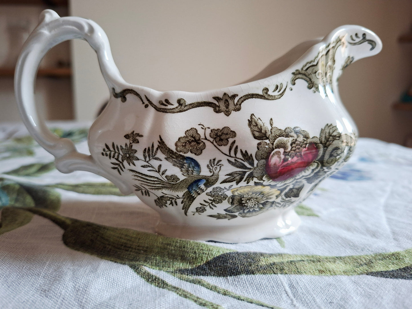 Saucière Ridgway of Staffordshire, modèle Windsor