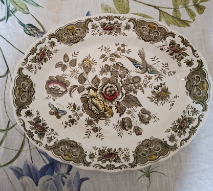 Plat ovale Ridgway of Staffordshire